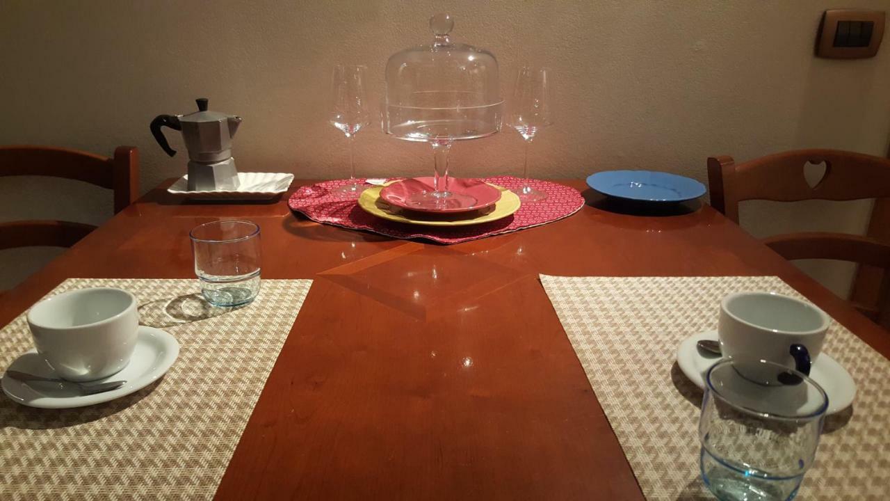 Monolocale In Centro A Verona Apartment Ngoại thất bức ảnh